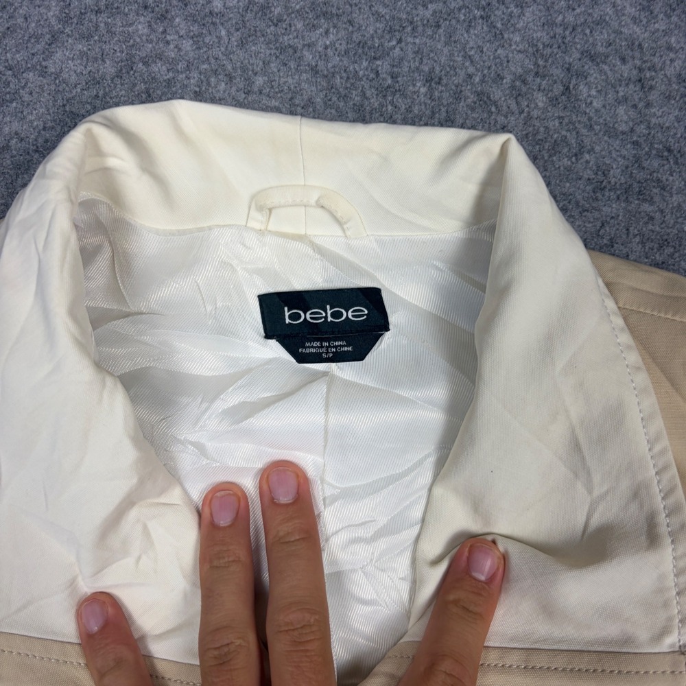 Bebe Womens Colorblock Full Zip Peplum Jacket Cream Tan Size Small - Picture 3 of 6